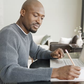How Being a Transfer Student Impacts Scholarships and Financial Aid