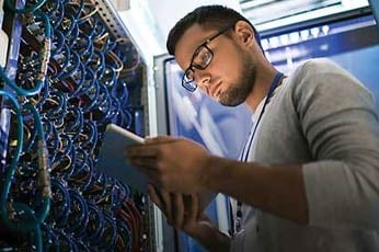 Online Cyber Security Degrees & Programs | DeVry University